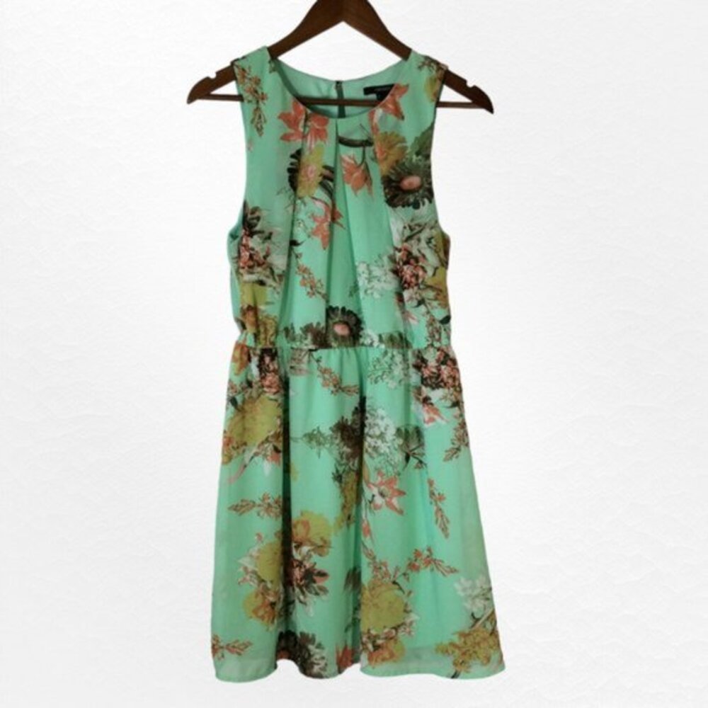 Forever 21 Green Dress with Floral Print Size Large